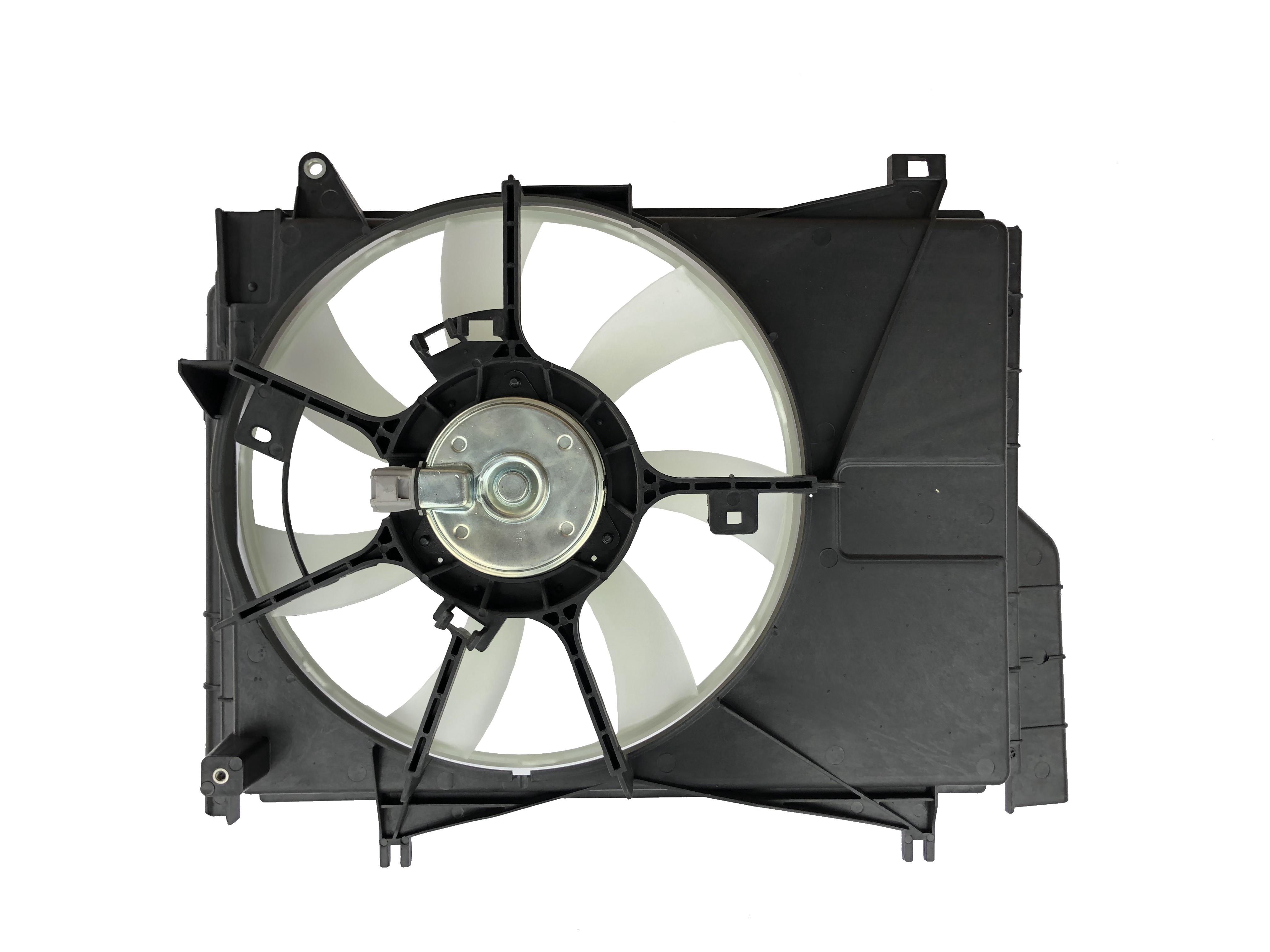 Wentylator chłodnicy Mitsubishi Space Star Automat 2013-