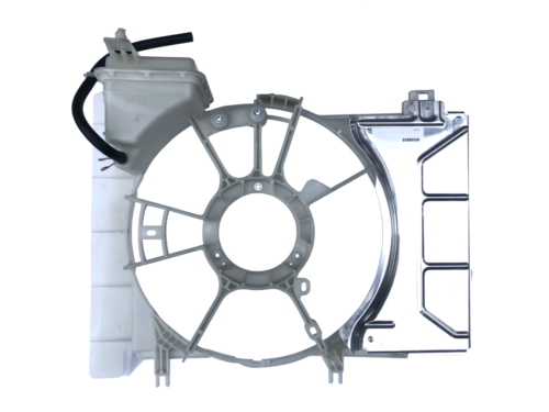 Obudowa wentylatora chłodnicy Toyota Yaris  2011-2020